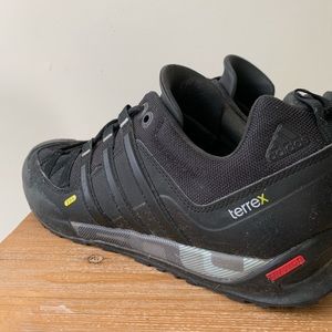 adidas terrex solo stealth